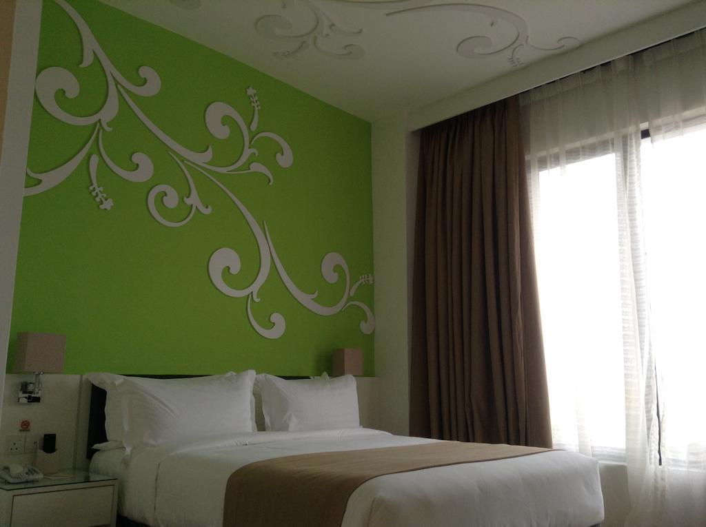Kings Green Hotel City Centre Melaka Екстер'єр фото