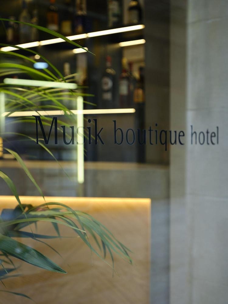 Musik Boutique Hotel Барселона Екстер'єр фото